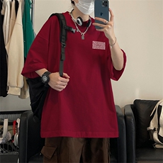 酒红色