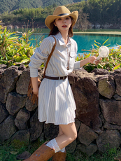 浅蓝色休闲条纹衬衫连衣裙女2025年夏季新款韩系设计感显瘦百褶裙，女装连衣裙，浙宝305