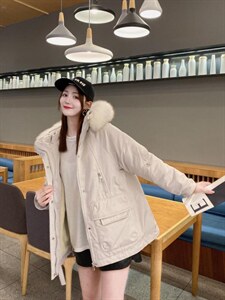 冬季新款三色大毛领派克服图片