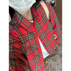 红色