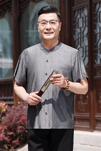 大量现货夏季男装中老年风短袖衬衫中年爸爸衬衫半袖上衣图片
