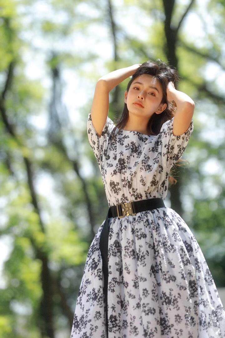 定制面料连衣裙，女装连衣裙，是爱 SHI AN