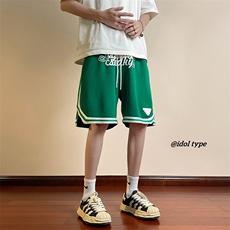 绿色