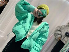 带帽短款羽绒服，女装羽绒服，Queena PHoebe