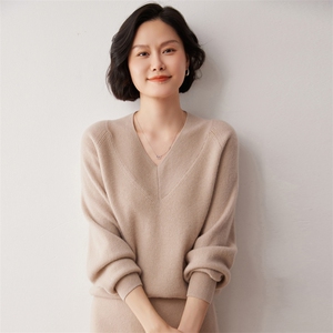 秋冬新款洋气时尚百搭显瘦女款V领35%山羊绒衫图片