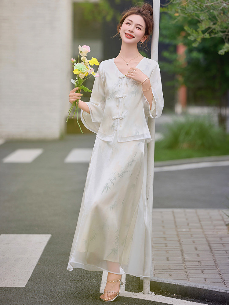 新中式国风雪纺套装女2025夏新款复古印花七分袖文艺半身裙两件套,女装套装/套裙,芷墨服饰
