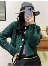 单排扣纯色圆领长袖2024年秋季时尚气质针织衫，女装羊毛衫，百纯羊绒