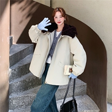 羊羔毛大翻领连帽工装派克服女中长款2025冬季90白鸭绒加厚羽绒服，女装羽绒服，2C159