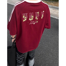 酒红色