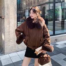 【新品】狐狸大毛领麂皮绒轻奢皮草90羽绒服5168-P450-K668，女装羽绒服，2C126