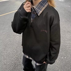 黑色