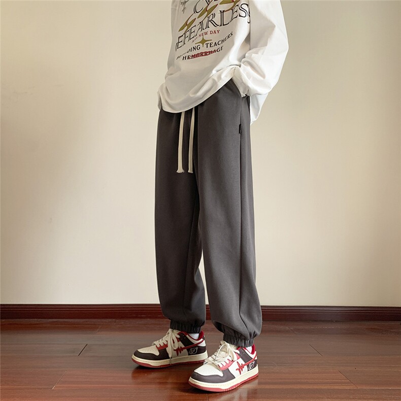 抖音直播得物2025秋冬港风新品纯色运动裤卫裤K019P45,男装休闲裤,电商042