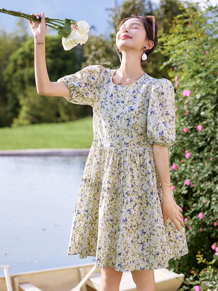 法式优雅泡泡袖连衣裙女2025年夏季新款高腰百搭中长裙潮,女装连衣裙,梦懿尔