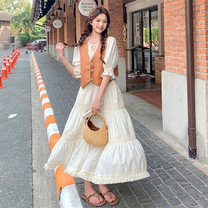 法式马甲流苏连衣裙两件套女2025夏季新款温柔风绝美别致长裙套装图片