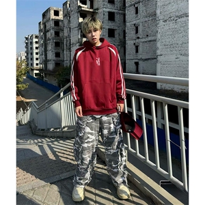 抖音得物品质 美式高街宽松结构拼接撞色连帽印花卫衣外套AW13304图片