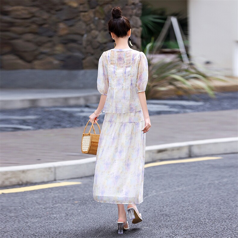 退现夏天2024wiu炸街减龄时尚半裙套装超好看高端小衫吊三件套潮,女装套装/套裙,朵莱米