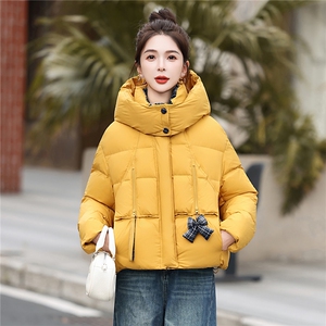 白鸭绒短款连帽保暖羽绒服女冬季新款百搭外套2025新品潮流品质女图片