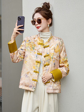 新中式盘扣羽绒服女2025冬季新款黄色提花唐装白鸭绒短款外套，女装羽绒服，衣之秀