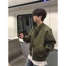 绿色