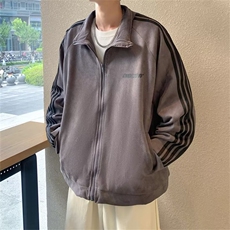 灰色
