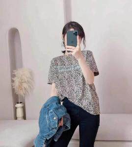 秋款磨毛Ｔ，其它，D·YUN