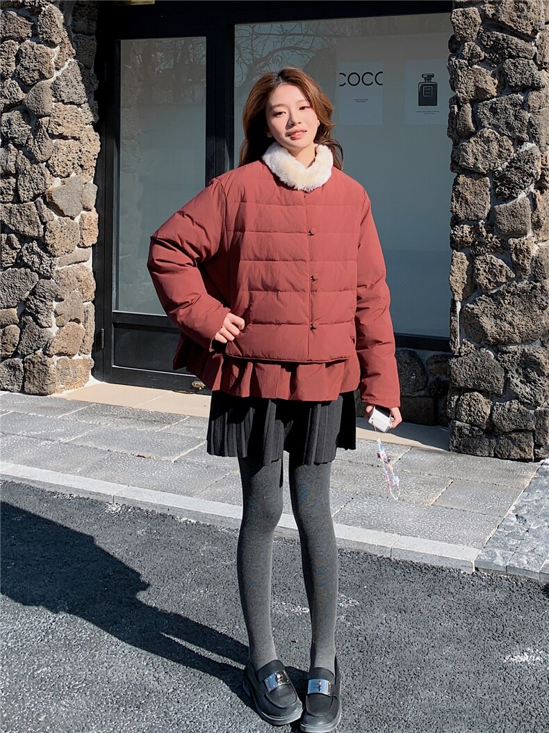 韩版短款羽绒服女2025冬季新款今年流行毛领收腰保暖外套酒红色,女装羽绒服,艾米莉亚