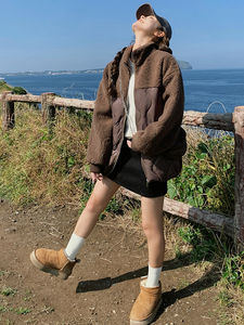 羽绒服女2025年冬季新款女装欧货羊羔毛拼接小个子加厚白鸭绒外套图片