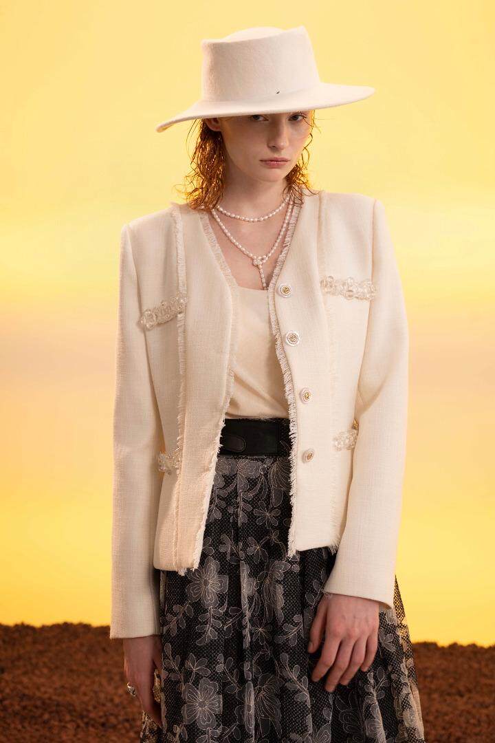 秋冬矜贵轻奢重工法式毛边小香风外套～～，其它，GN