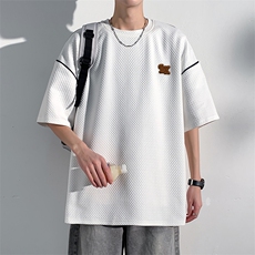 白色