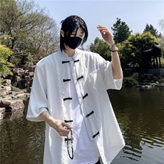 白色