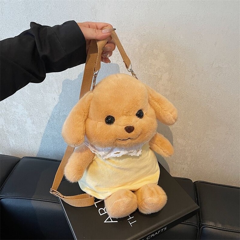 森贝儿双肩背32*17cm，德霖毛绒玩具厂