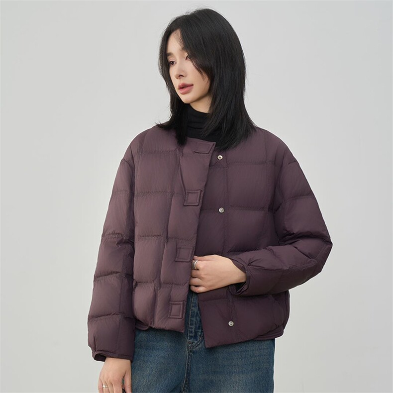 现货2025年新款90白鸭绒休闲圆领时尚羽绒服女,女装羽绒服,阳光伊恋