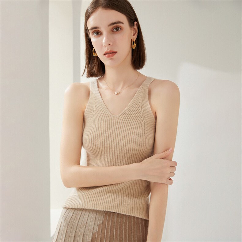 山v领吊带背心女针织软糯打底百搭衫，女装背心吊带，品秋羊绒
