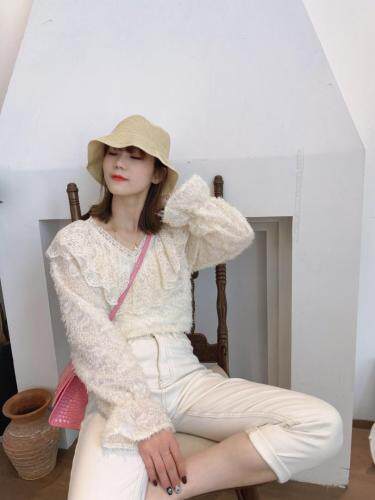 V领蕾丝小衫春装新款，女装，NIY