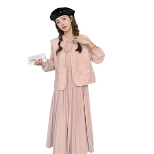 粉色小香风连衣裙两件套女2025春季新款法式温柔甜美时尚马甲长裙图片