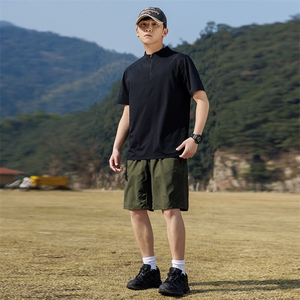 T835 夏季男士圆领纯色速干运动半拉链短袖T恤P42 模特图 黑色图片