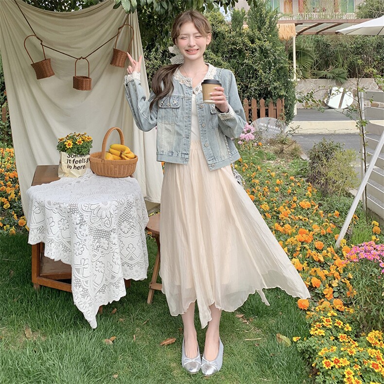 美少女开春牛仔外套女小个子新款浅蓝色韩版夹克上衣蕾丝拼接花边,女装短外套,2C218