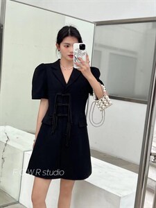 盘扣西装连衣裙图片