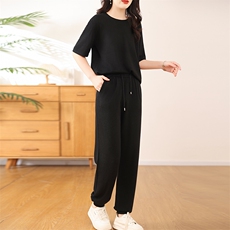 新款优雅时尚百搭女士精纺运动裤套装，女装套装/套裙，飞艺羊绒