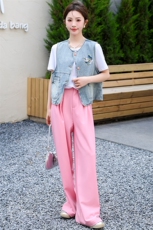 现货2024春季新款无袖牛仔马甲新中式坎肩马甲外套女刺绣上衣，女装马甲，江南女神