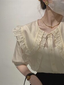双层领衬衫图片