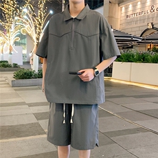 暗灰色
