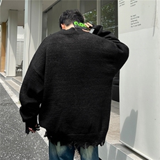 黑色