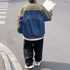 蓝色