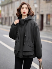 【2025冬季新款】大量现货时尚休闲连帽加棉派克服棉服，女装派克服，缘衣格