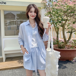 防晒蓝色衬衫背心短裤套装女夏2025新款独特绝美漂亮三件套巨好看图片