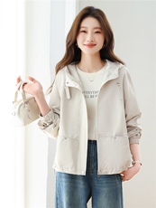 现货！现货！2026春季新款宽松时尚休闲短款外套女，女装短外套，以桐