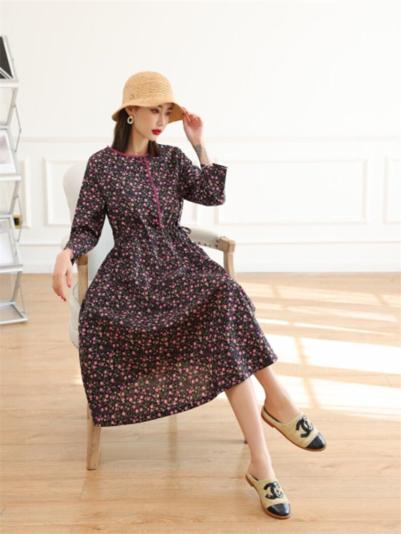 现货春款花边撞色连衣裙，女装连衣裙，卓儿衣人