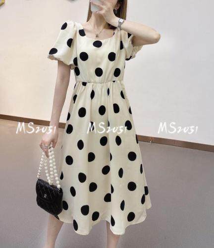 夏季新款连衣群，女装，米社