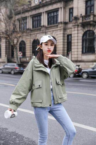 休闲派克彩色百搭，女装，百变诱惑